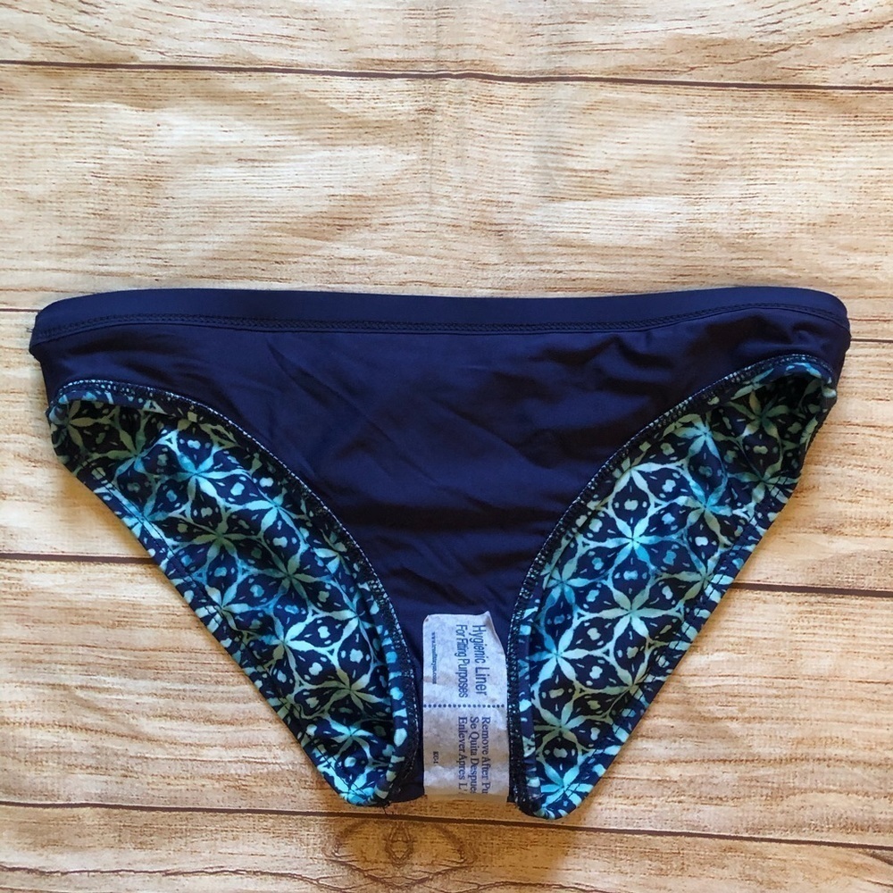 Next Bikini Bottom‎ - Picture 6 of 6
